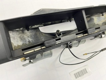 фото thumb №6, Корпус середні ґрати повітропровід панель приладів роздавальна mercedes w126 1268310030