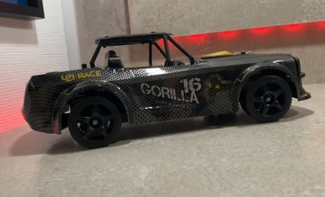 УПРАВЛЯЕМАЯ АВТОМОБИЛЬ 2 в 1 АВТО RC 4x4 ДРИФТ 30 КМ/Ч