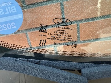 фото thumb №6, Mustang mach-e 2020- скло лобове з підігрівом оригінал 2022 демонтаж