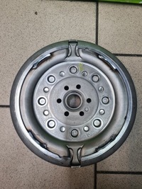 фото thumb №3, Двомасовий маховик golf vi passat b7 tiguan touran octavia q3