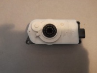 фото thumb №1, Моторчик шторка жалюзі bmw g20