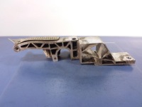 фото thumb №1, Panamera i 970 4.8 кронштейн подрамник перед левый