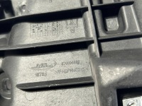 Направляющая кронштейн бампера заднего правый задняя задний maserati ghibli m157 2013- с Разборки, фото thumb