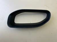 фото thumb №1, Рамка решітка бампера права ram 2019-