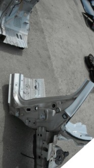 фото thumb №2, Mazda 2 ii 02-07 блок двигуна a лівий передній + поріг