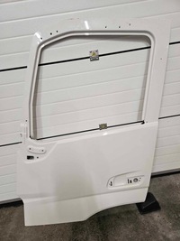 фото thumb №1, Дверь передние левая volvo fm5 fmx