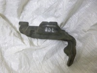 фото thumb №1, Peugeot 208 захист губка жабо ліва 9674479580