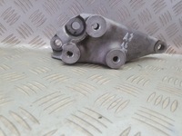 фото thumb №1, Лапи кронштейн коробки opel astra j 1.6 cdti