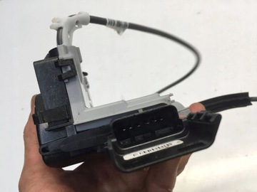 фото thumb №5, Peugeot 2008 ii 2021 замок дверь правые зад 6pin