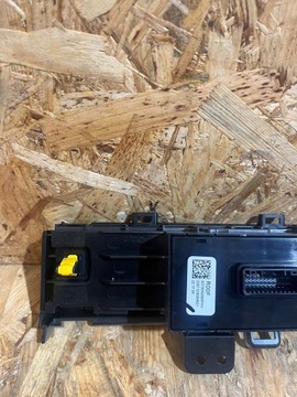 фото thumb №7, Панель тормоза ручного kia sportage v nq5 2021- 93700-r2000 новый оригинал