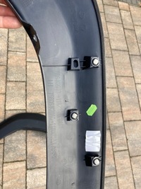 фото thumb №9, Toyota yaris cross молдинг na крила задня lh