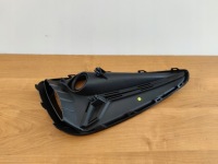 Права решітка рамка протитуманної фари hyundai i30 2021 рік Ціна, фото thumb