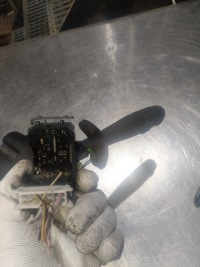 фото thumb №4, Переключатель комбинированный правый renault espace iv laguna ii 8200012244