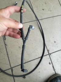 фото thumb №2, Volvo v40 ii шланг омывателя фары