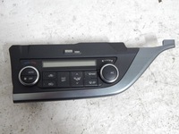 фото thumb №1, Панель кондиціонера toyota auris