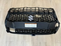 фото thumb №1, Решітка решітка радіатора бампера перед j.nowa suzuki swift vi mk8 sport 71741-68r20