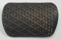 фото thumb №1, Резиновый элемент накладка na педаль тормоза mercedes w220 1232910082