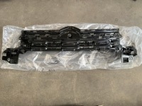 фото thumb №1, Citroen c5 aircross решётка радиатора решётка радиатора радиатора 9825347677 nowa оригинал