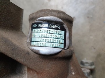 фото thumb №3, Actros mp1 mp2 mp3 axor atego супорт гальмівний правий перед переднє зад oem