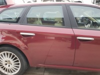 фото thumb №1, Alfa romeo 159 sw kombi двері праве задні 583/a