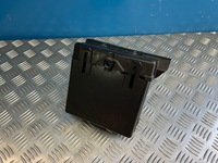 фото thumb №1, Mercedes w222 корпус малого аккумулятор