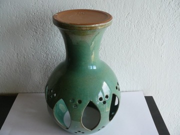 КРАСИВЫЙ КЕРАМИЧЕСКИЙ ПОДСВЕЧНИК