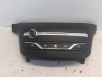 фото thumb №1, Peugeot 308 ii t9 панель радио навигации 96777660zd