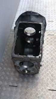 фото thumb №6, Корпус коробки передач середня scania