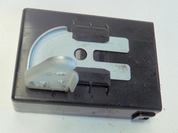 фото thumb №5, Toyota yaris i 1.4 02 muduł реле 88650-52180