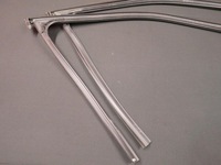 фото thumb №7, Bmw x5 f15 прокладка направляющая стёкла дверь левый перед 7289617