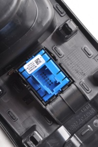 фото thumb №13, Opel mokka b ii кронштейн na чашка 9837377880 9813146377 98327598yx 98307458zd