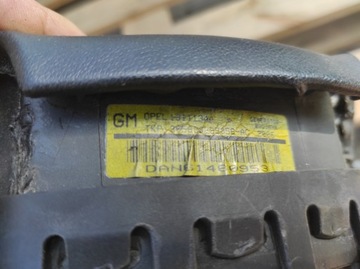 фото thumb №10, Подушка водія opel astra iii h 13111344