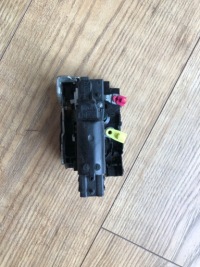 фото thumb №1, Замок двері clio iv 2118b