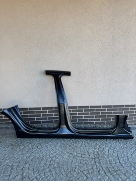 фото thumb №1, Audi a4 b9 8w5 sedan стійка поріг правий чверть