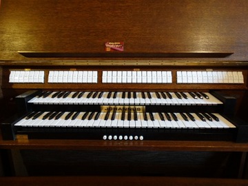 АНАЛОГОВЫЙ ЦЕРКОВНЫЙ ОРГАН JOHANNUS OPUS 230 С ТАПОМ