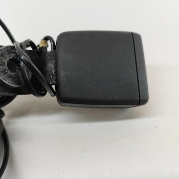 фото thumb №8, Audi e-tron gt 2022 ліва сторона скоба заднього ременя безпеки