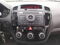 фото thumb №1, Панель обдув консоль середня рамка kia proceed i lift