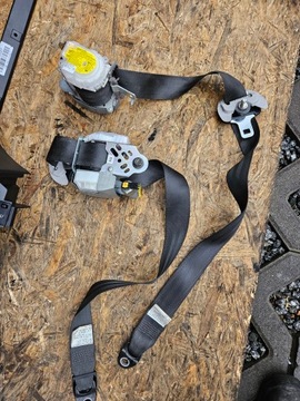 фото thumb №9, Консоль панель роздавальна hyundai i30 09r. європа комплектна