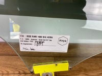 фото thumb №10, Стекло дверь правый przóddodge ram 1500 2019+