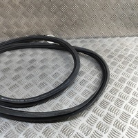 фото thumb №6, Skoda enyaq iv 2024 правая сторона резиновый прокладка дверь задних