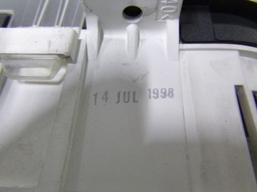 фото thumb №7, Спидометр дисплей volvo v40 s40 1.8 98r.