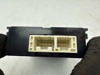 фото thumb №6, Toyota yaris cross 2023 модуль / реле дворник