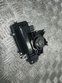 фото thumb №1, Skoda superb iii доводчик крышки багажника 3v5827887c