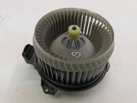 фото thumb №1, Toyota auris 150 2012 вентилятор