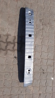 фото thumb №1, Балка бампера задня volvo v50 04-12r