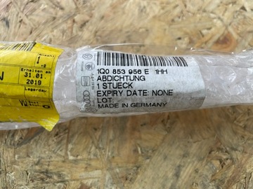 фото thumb №9, Vw eos планка накладка стёкла хром прокладка перед правая 1q0853956e