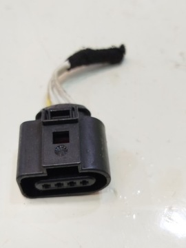 фото thumb №1, Разъём штекер vw passat b8 1j0973704