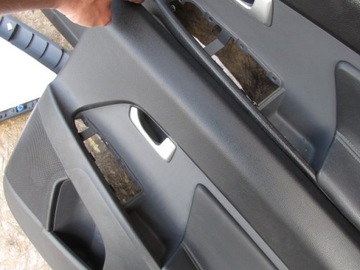 фото thumb №10, Kia sportage iii 2010-2015r. обшивки оббивка двері комплект чорна шкіра