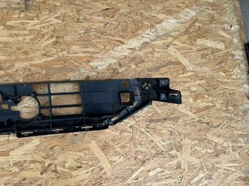 фото thumb №12, Кріплення каркас решітка 4k0807233 audi a6 c8