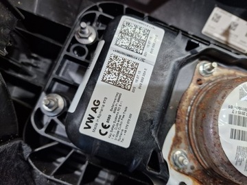 фото thumb №8, Консоль панель капот audi a3 8v